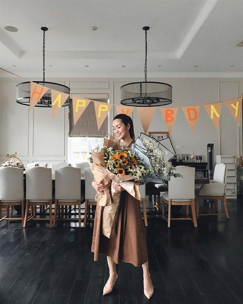 Mỹ nhân showbiz cưới với con trai tỷ phú: Sống trong biệt thự 3 mặt tiền, rộng 500m² gần sông Sài Gòn