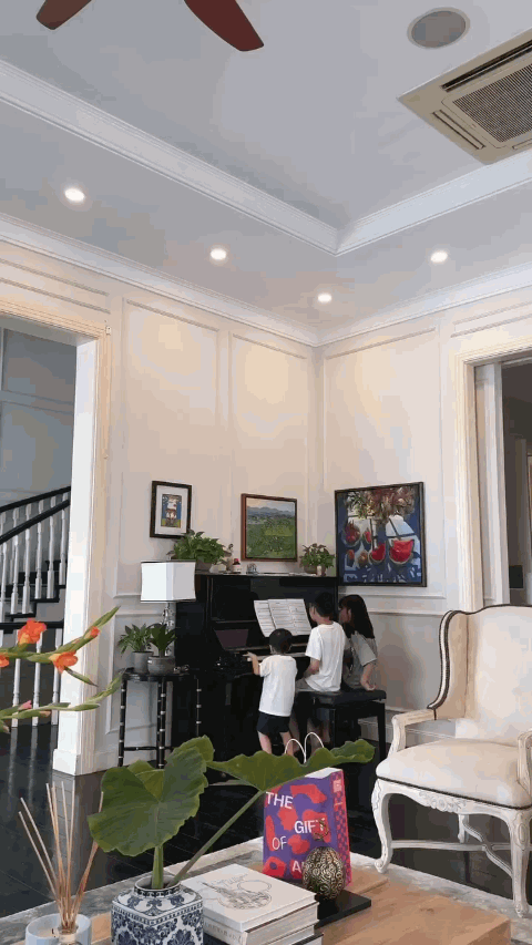 Mỹ nhân showbiz cưới với con trai tỷ phú: Sống trong biệt thự 3 mặt tiền, rộng 500m² gần sông Sài Gòn