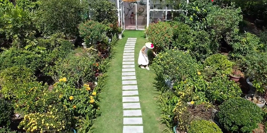 Ca sĩ Việt SN 1972 là Phó chủ tịch tập đoàn: Sở hữu cơ ngơi 10.000m² gây choáng, sống yên bình với thú vui điền viên