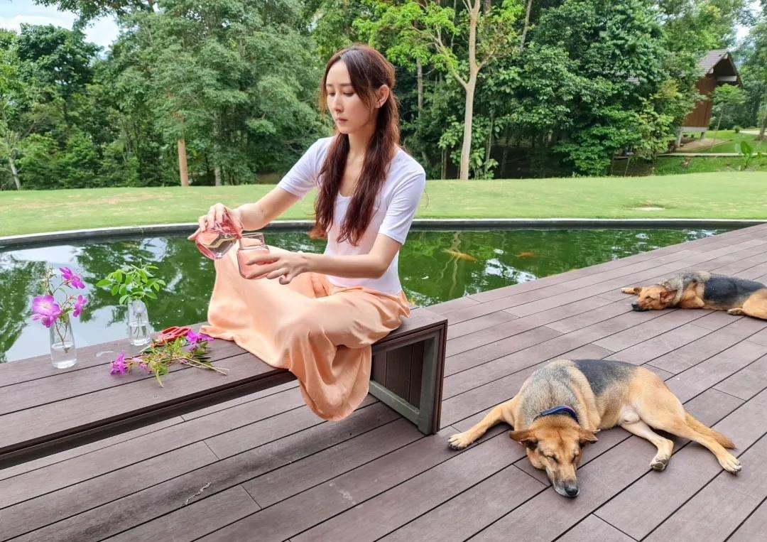 Cận cảnh dinh thự 6.000m² của mỹ nhân showbiz cưới người thừa kế tập đoàn tang lễ, quyền lực top 10 Đông Nam Á