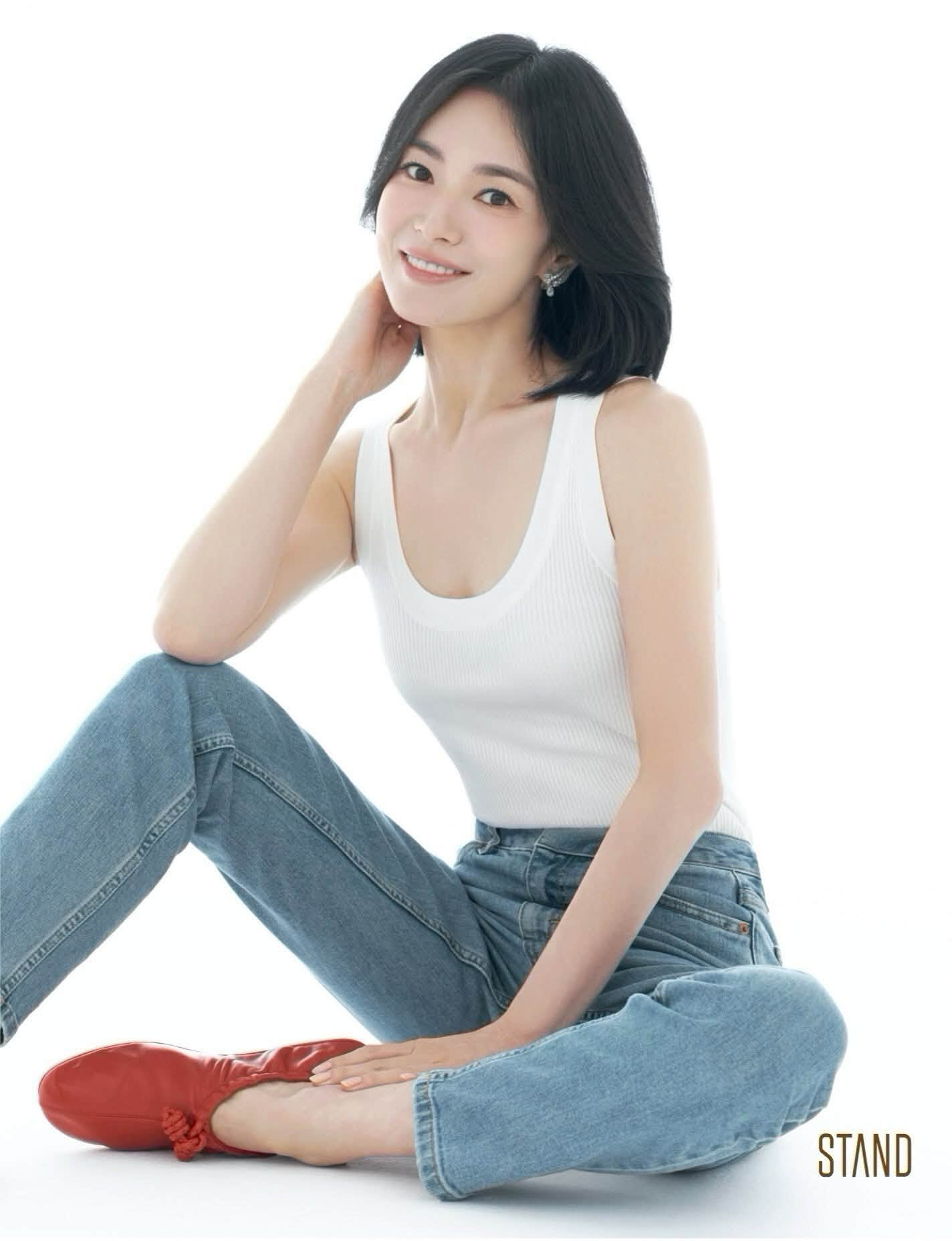 Gallery - Song Hye Kyo có bến đỗ mới - image 3