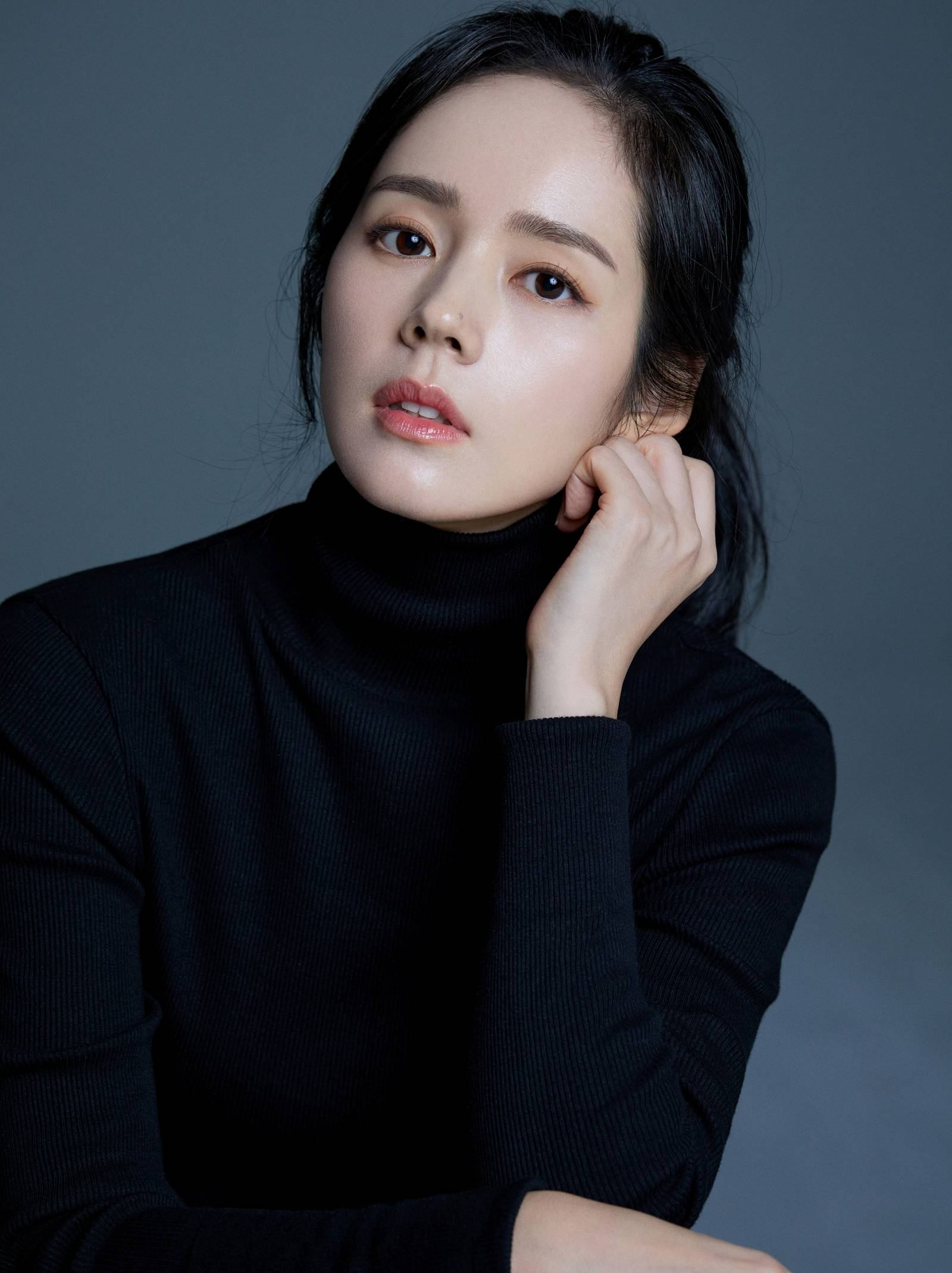 10 mỹ nhân Hàn Quốc có vẻ đẹp tự nhiên hoàn hảo nhất: Song Hye Kyo chỉ đứng thứ 4, top 1 cả châu Á công nhận