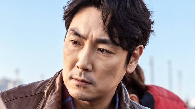 Jo Jin Woong sẽ không bị thay thế vì số lượng cảnh của nam diễn viên là quá nhiều.