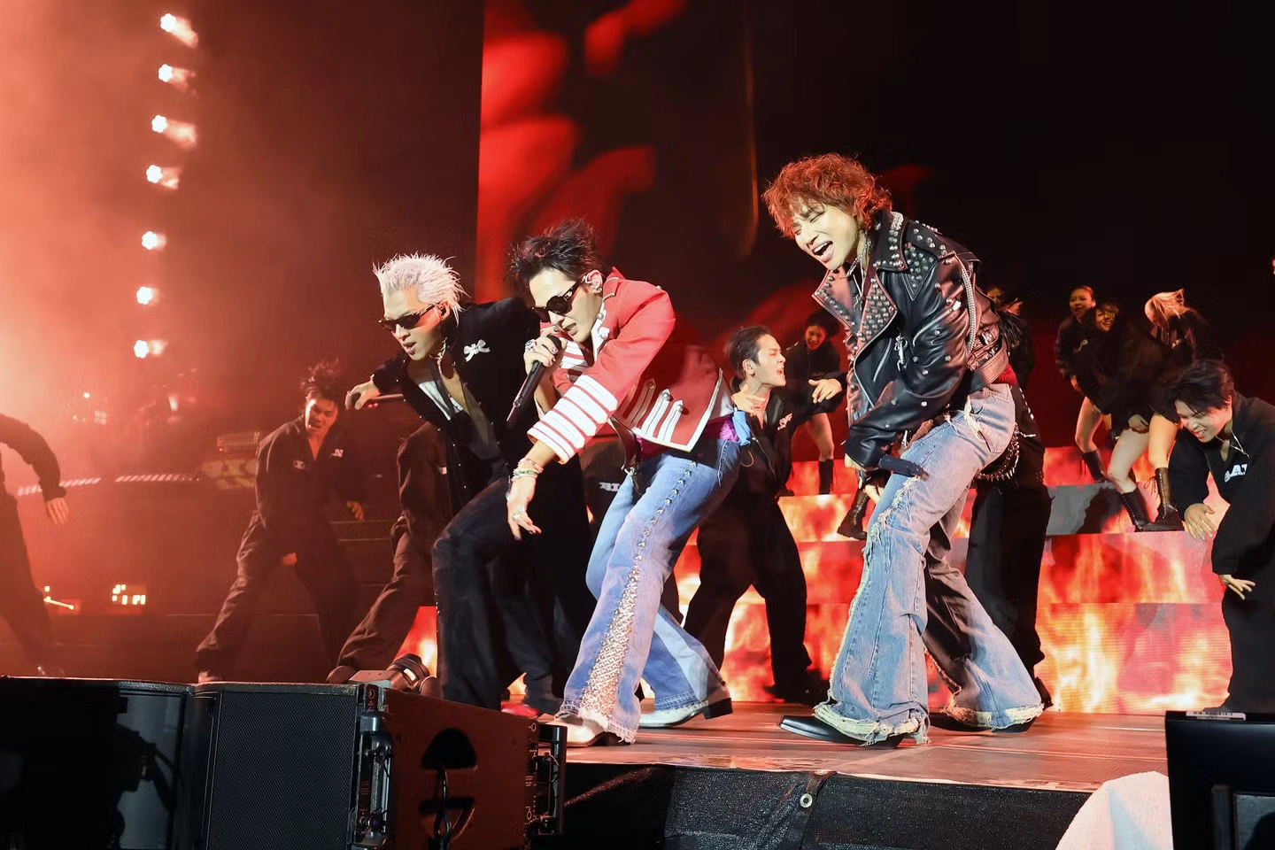 Mỹ nhân Việt lên đồ “đi đu” concert BIGBANG: Người mặc giản dị vẫn xinh, người thì sành điệu hết nấc