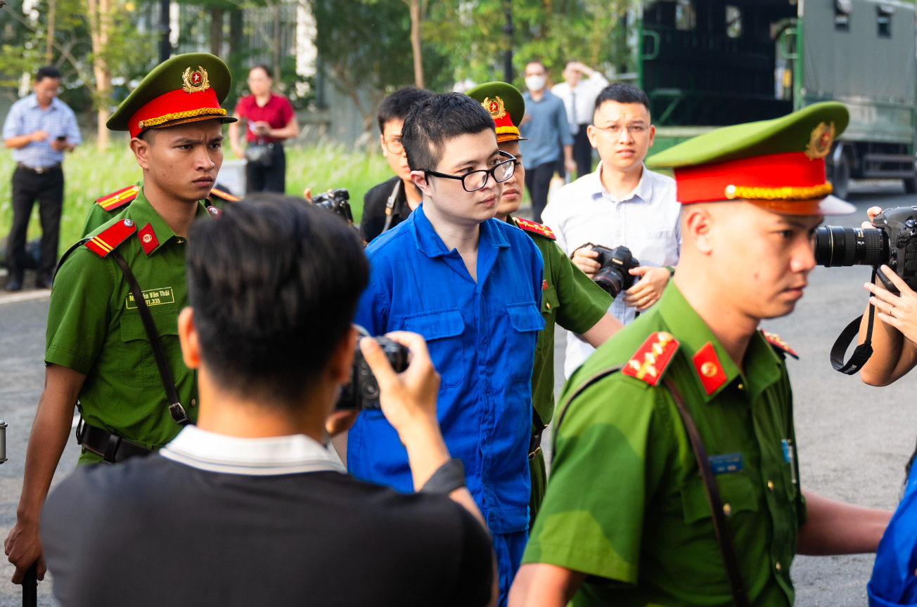  Phó Đức Nam - “Mr Pips” - hầu tòa vào sáng ngày 26/10 (Ảnh: Như Hoàn) 