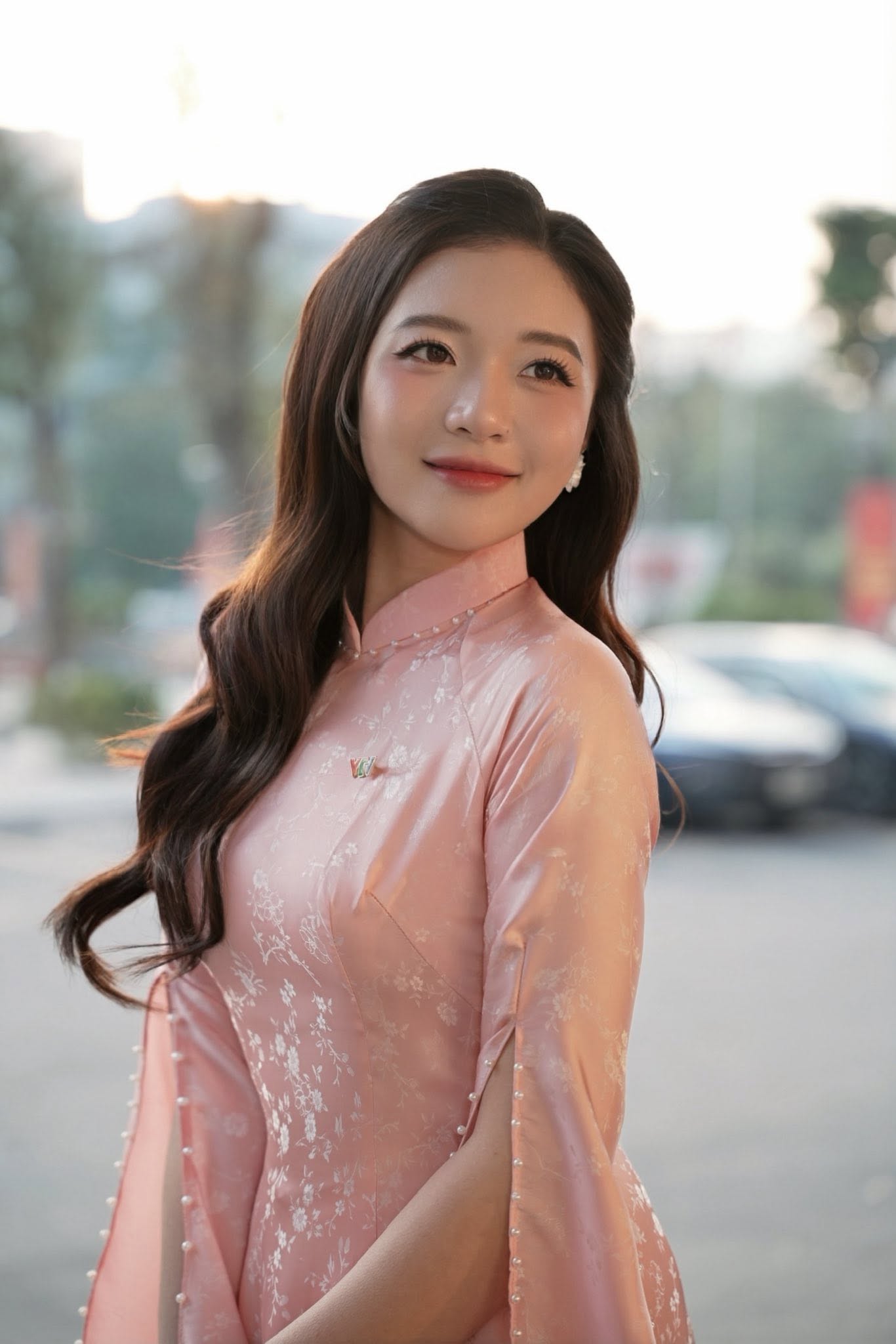 MC VTV cao vỏn vẹn 1m50: 24 tuổi cưới chồng giám đốc, tận hưởng cuộc sống trên tầng cao giữa lòng Hà Nội