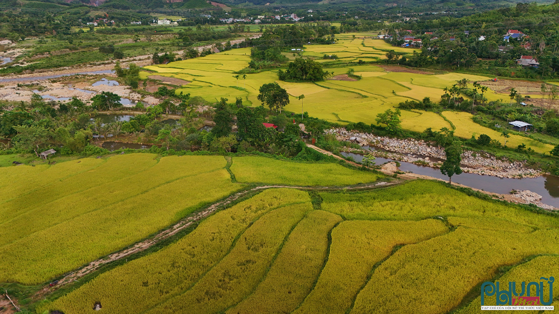 Di sản ruộng bậc thang độc đáo giữa vùng cao xã Ba Vì