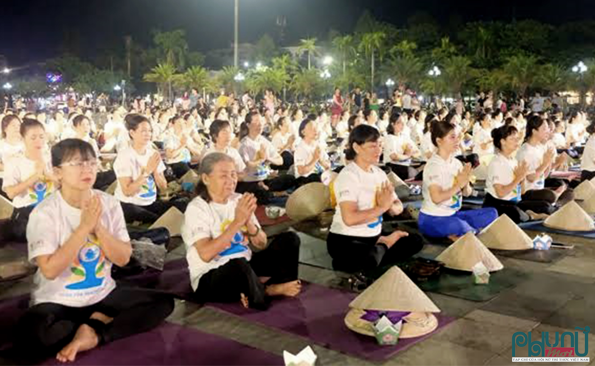Hàng nghìn huấn luyện viên, vận động viên, người dân đồng diễn Yoga hưởng ứng Ngày Quốc tế Yoga lần với chủ đề ‘Yoga – Sống khỏe theo năm tháng