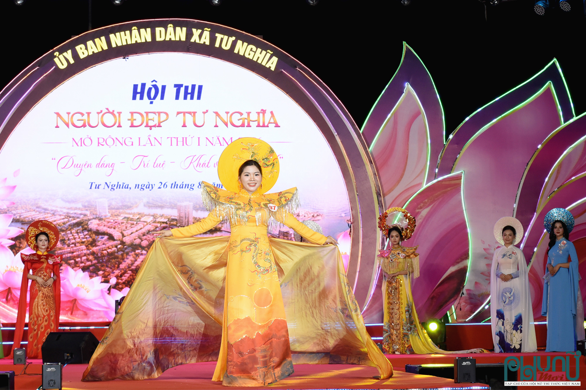 Quảng Ngãi tôn vinh vẻ đẹp phụ nữ trẻ bản lĩnh, giàu lòng nhân ái