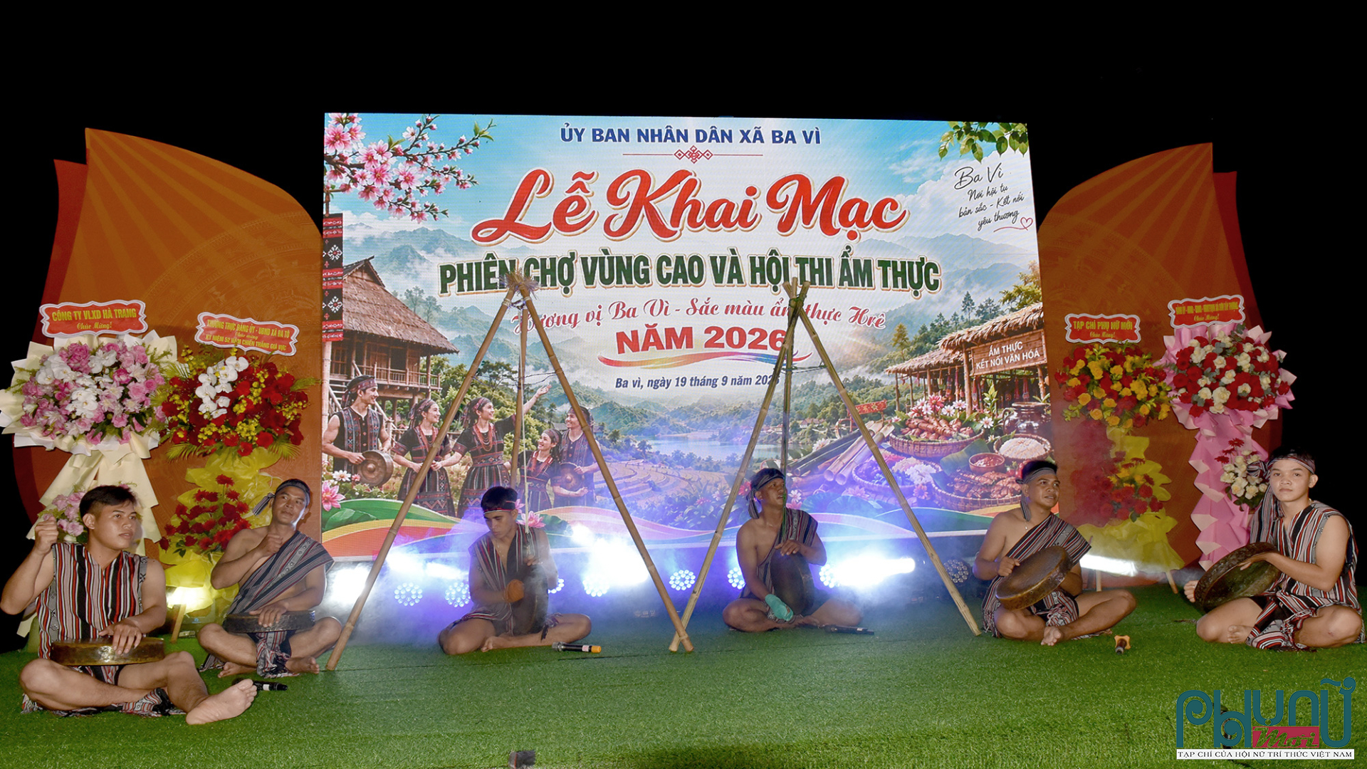 Khai mạc phiên chợ vùng cao “Hương vị Ba Vì - Sắc màu ẩm thực H’re”