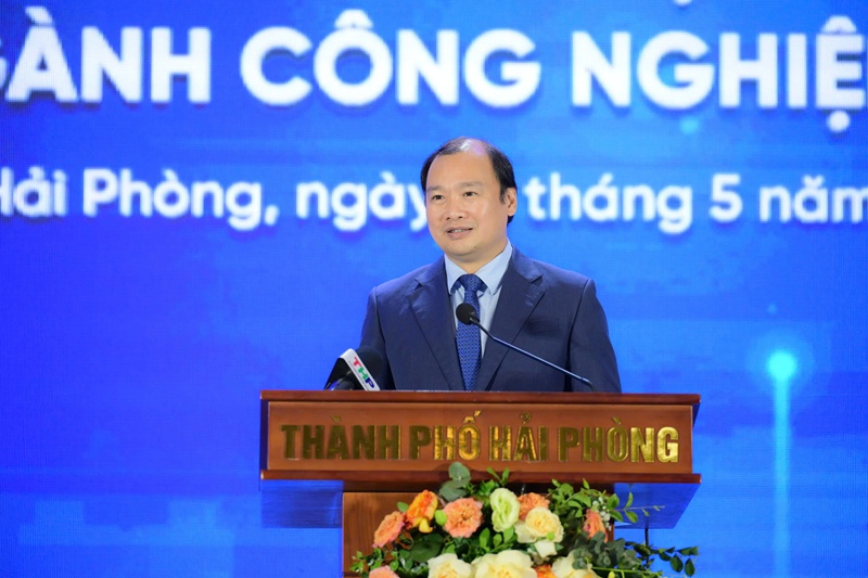   Đồng chí Lê Hải Bình, UV dự khuyết BCH TƯ Đảng, Thứ trưởng Thường trực Bộ Văn hóa, Thể thao và Du lịch  