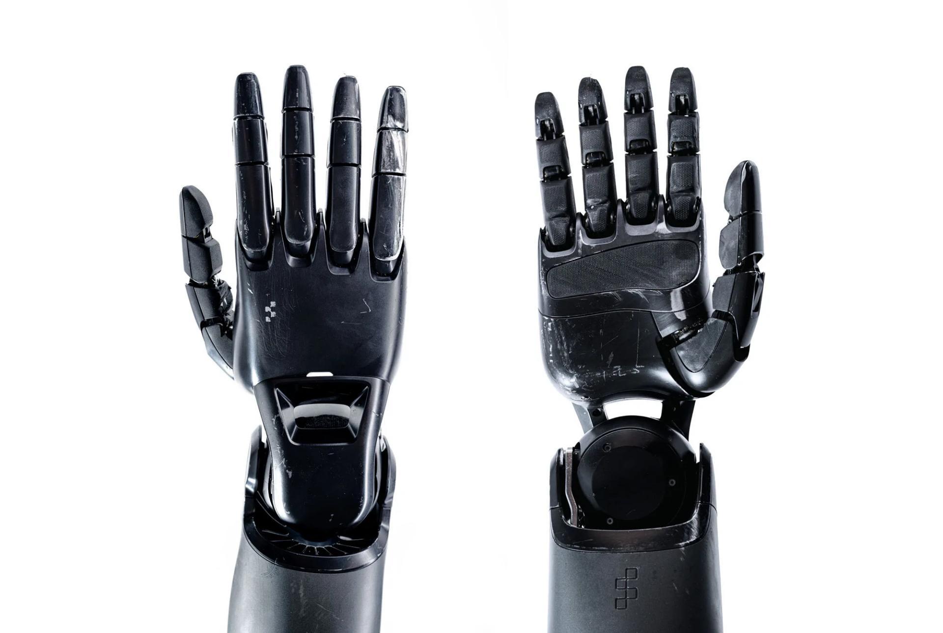 Bàn tay của công nhân đặc biệt được BMW cho 