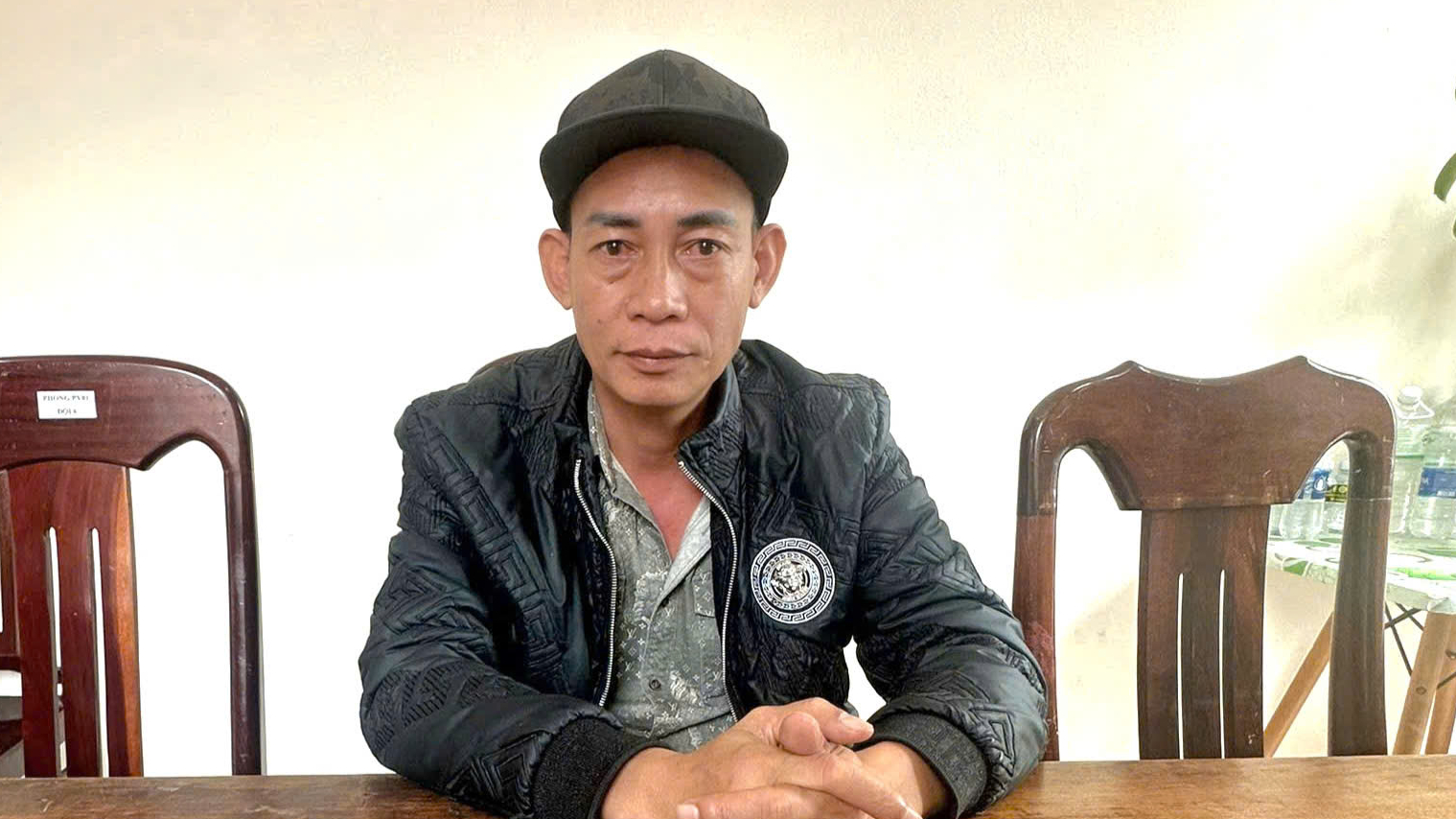 Vụ ném ớt bột, cướp túi xách 1,5 tỷ đồng: Bắt Trần Ngọc Mộng và nhiều người khác