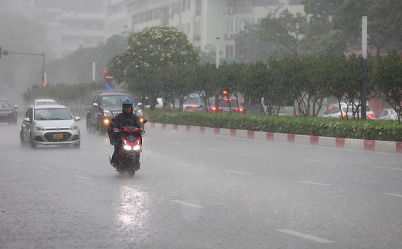 Miền Bắc đón đợt không khí lạnh gây mưa rét vào ngày đầu năm mới (Ảnh: Tiền phong).