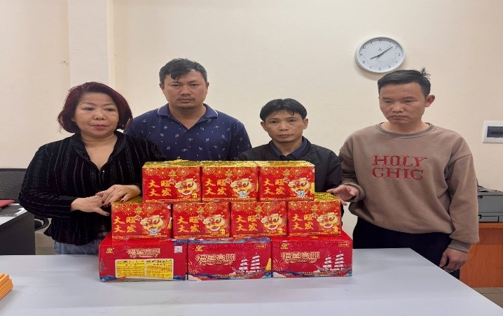 Các đối tượng bị bắt giữ (Ảnh: Công an Hà Nội).