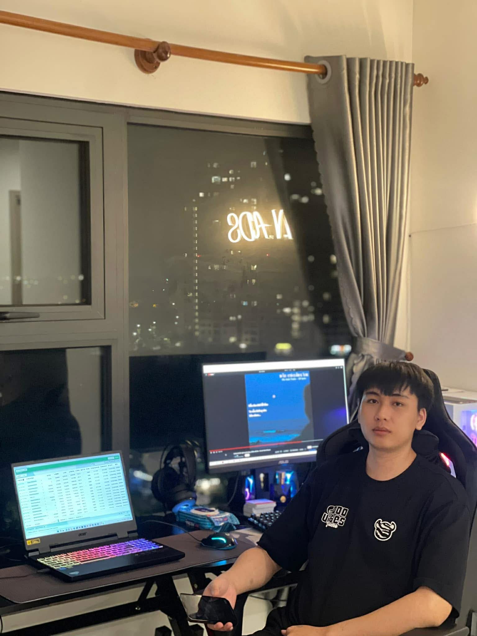 Chàng trai Nguyễn Quang.