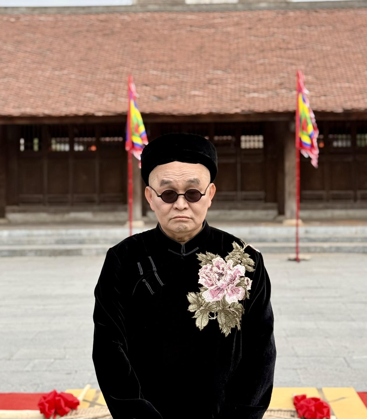 Nghệ sĩ Xuân Hinh.