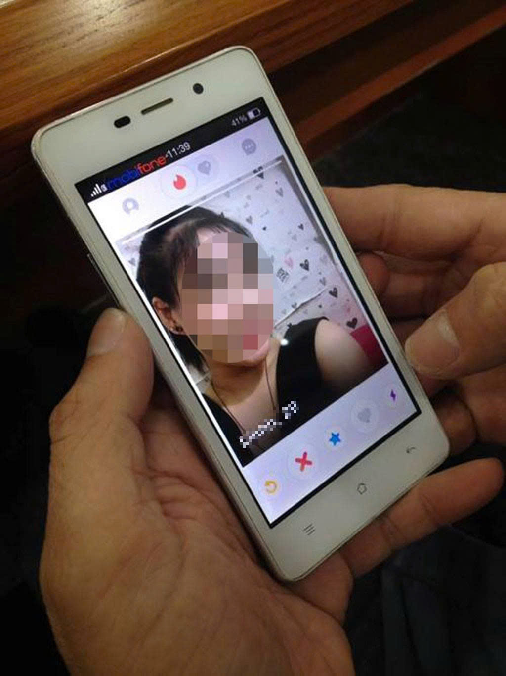 Công an phát cảnh báo khẩn, người dùng ứng dụng hẹn hò, đặc biệt là Tinder phải cảnh giác