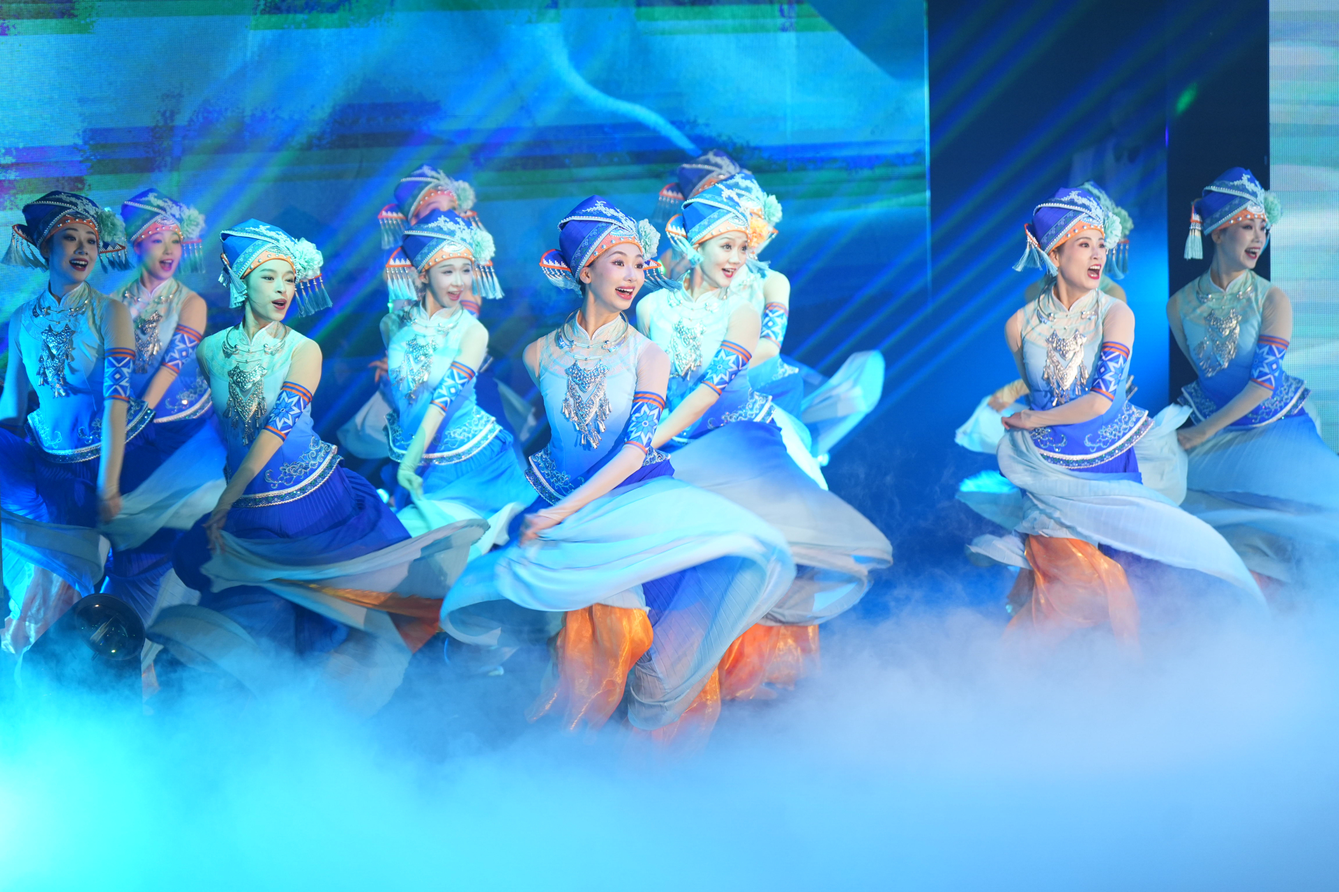 Tiết mục múa khiến khán giả thích thú.