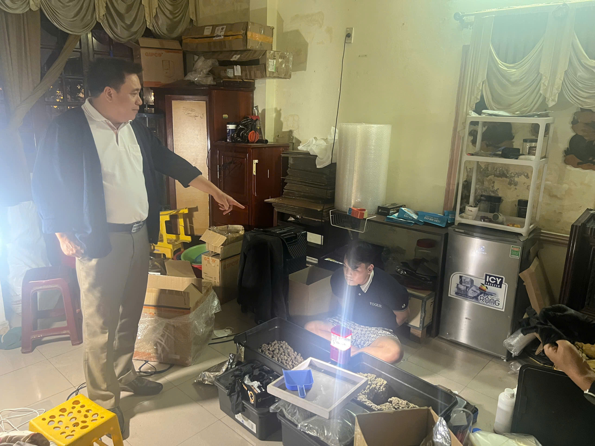 Đột kích ngôi nhà số 745, bắt Đỗ Hữu Duy sinh năm 2003 trong chuyên án lớn nhất