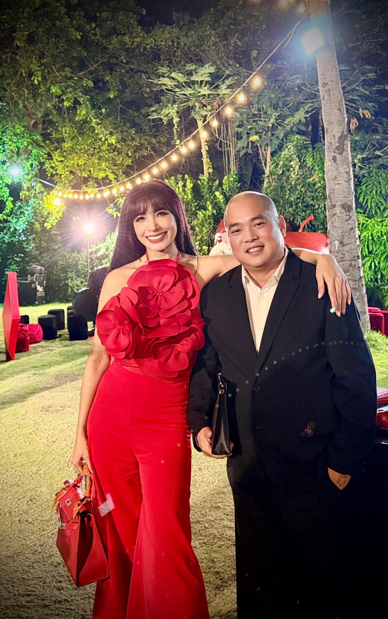 Nhạc sĩ Minh Khang và bà xã Thúy Hạnh