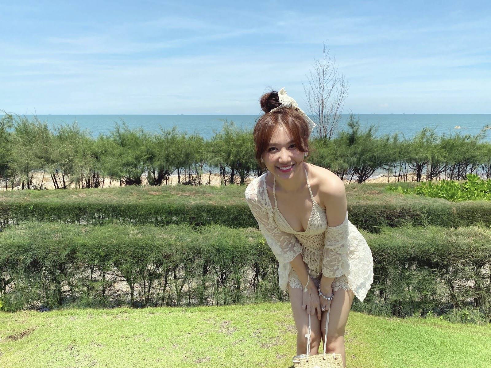 Thông tin về nữ ca sĩ 41 tuổi được đại gia nghìn tỷ Việt si mê