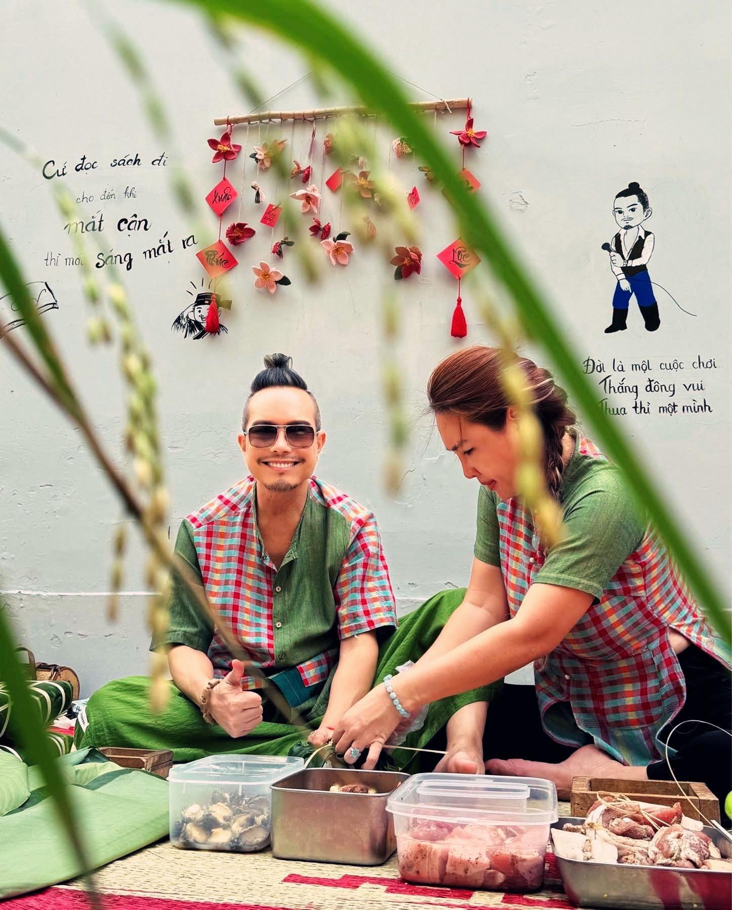 “Ông hoàng nhạc sầu” đình đám một thời bán cà phê ở đường Lê Đức Thọ