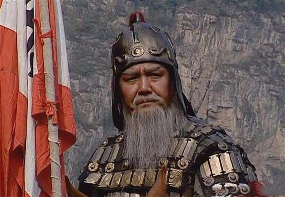 Hoàng Trung bị Trương Cáp và Từ Hoảng vây hãm. (Ảnh: Sohu)