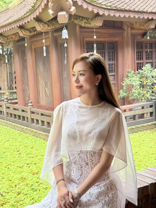  Hiện tại, Mai Thỏ đã xây dựng tổ ấm riêng và tập trung nhiều hơn cho gia đình