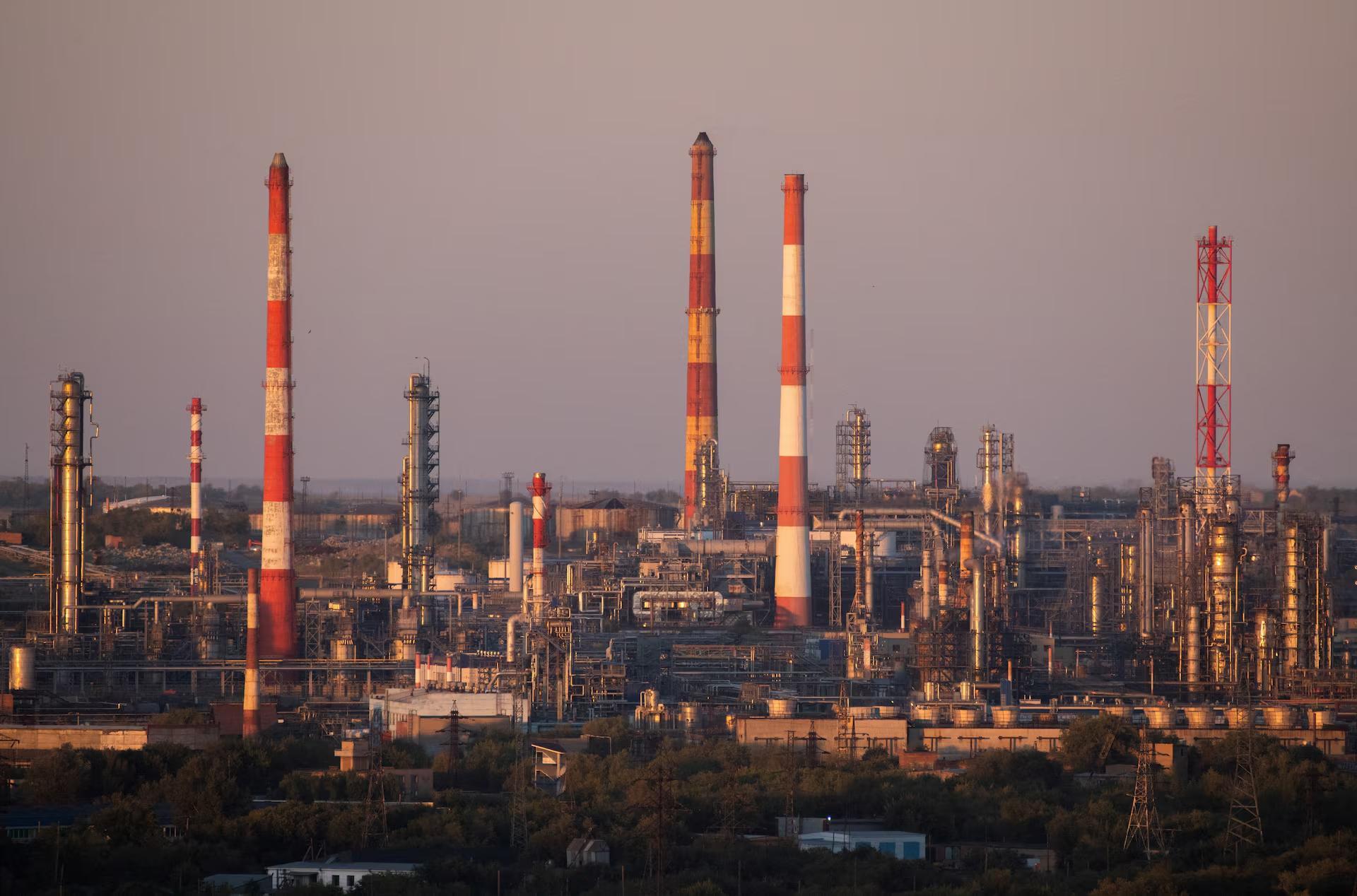 Nga bất ngờ đón loạt tin vui liên quan đến dầu mỏ: Không khác gì bắt được vàng!