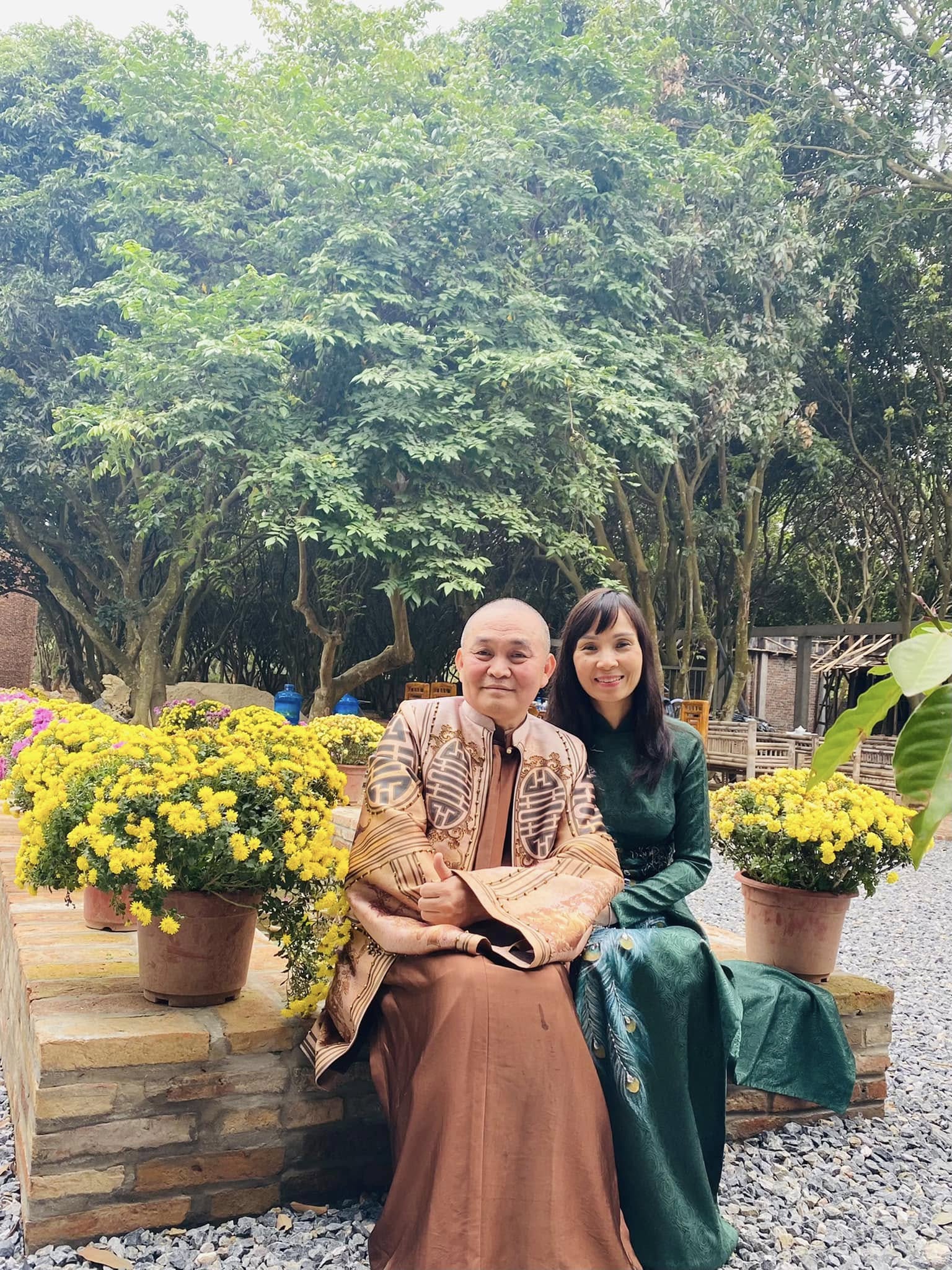 Danh hài Xuân Hinh và bà xã Nguyễn Phương Lan