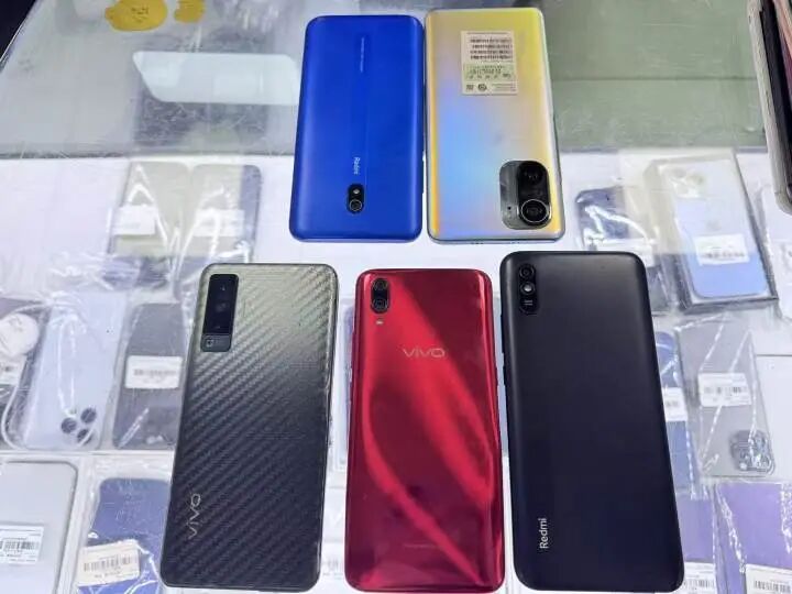 Tăng nhanh hơn vàng, chỉ 1-2 năm đã lên gấp 10: Một món đồ khiến nhiều người lục tìm những ngăn kéo cũ