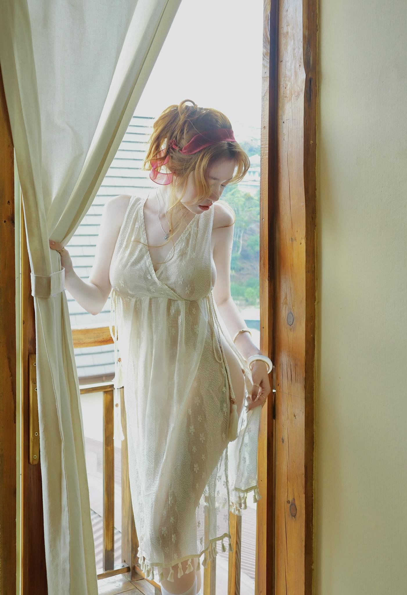 Là hot girl đình đám, sau khi làm mẹ, Elly Trần thay đổi thế nào?