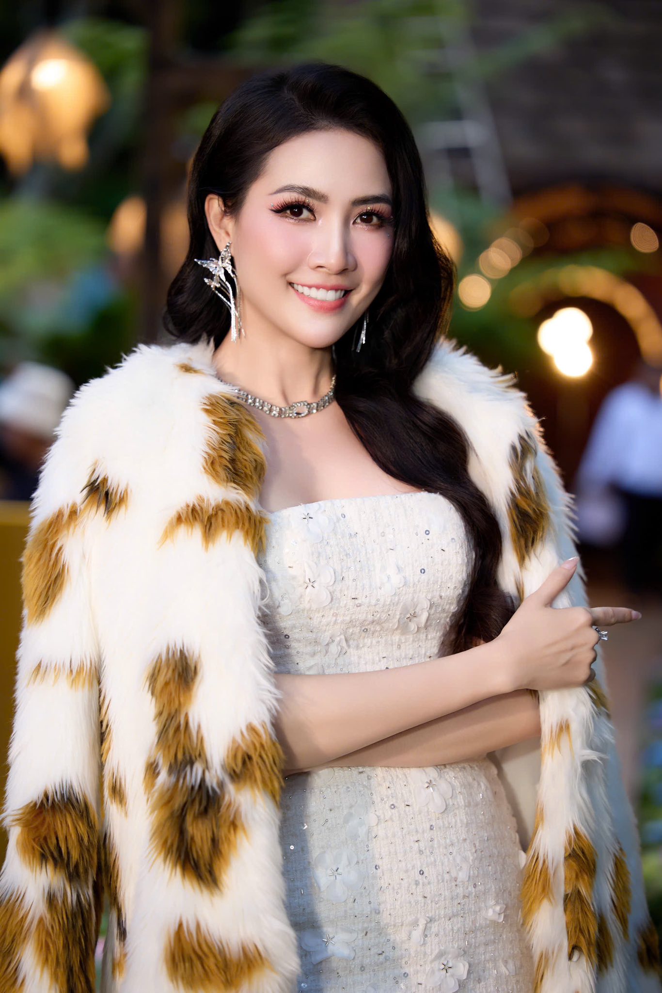 Không chỉ hoạt động nghệ thuật, Phan Thị Mơ còn thành công trong kinh doanh