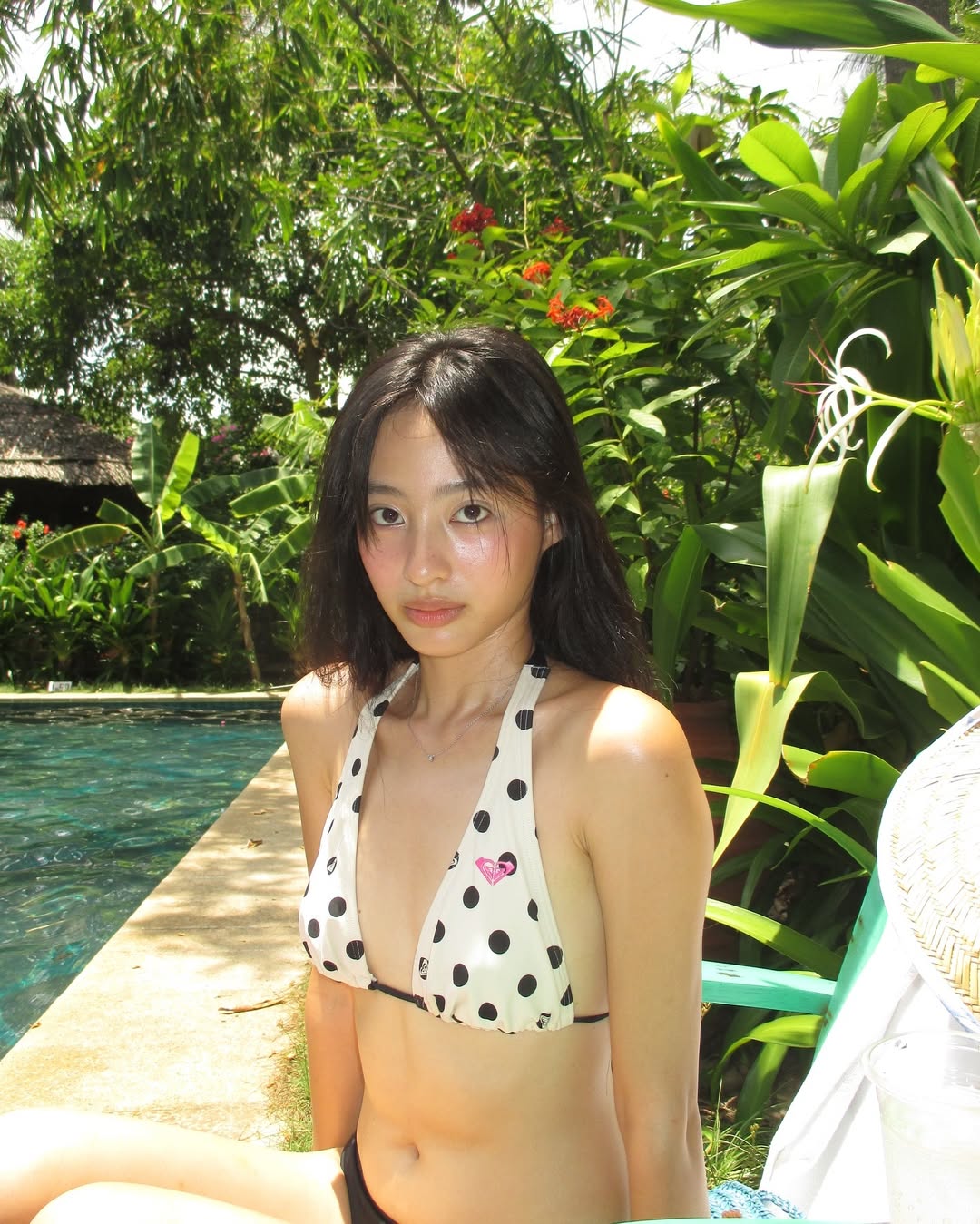 Dương Minh Ngọc vẫn nhận được nhiều sự quan tâm từ cộng đồng mạng dù không hoạt động sôi nổi như trước