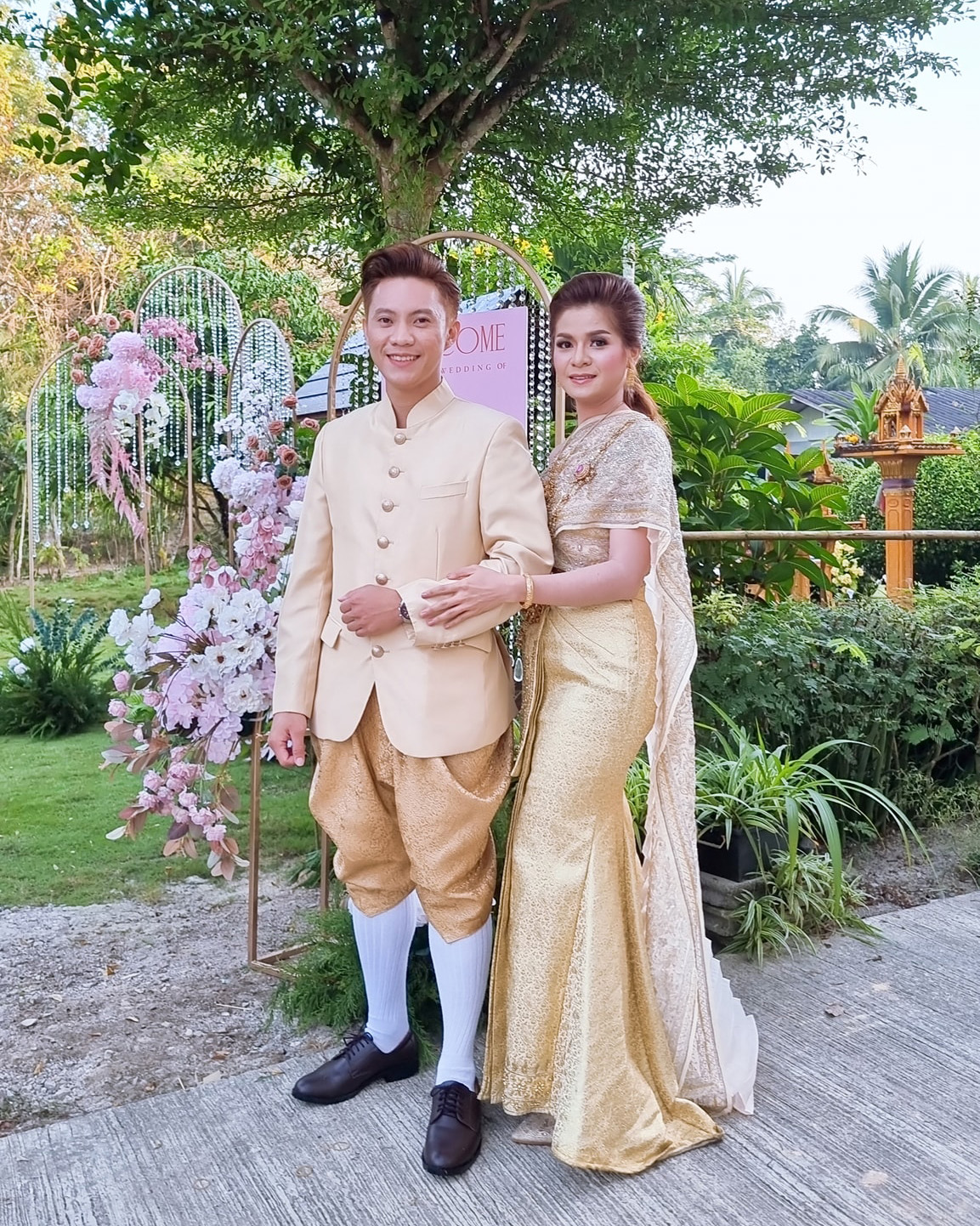 Sau thời gian dài thử thách, cặp đôi đã chính thức nên vợ nên chồng.