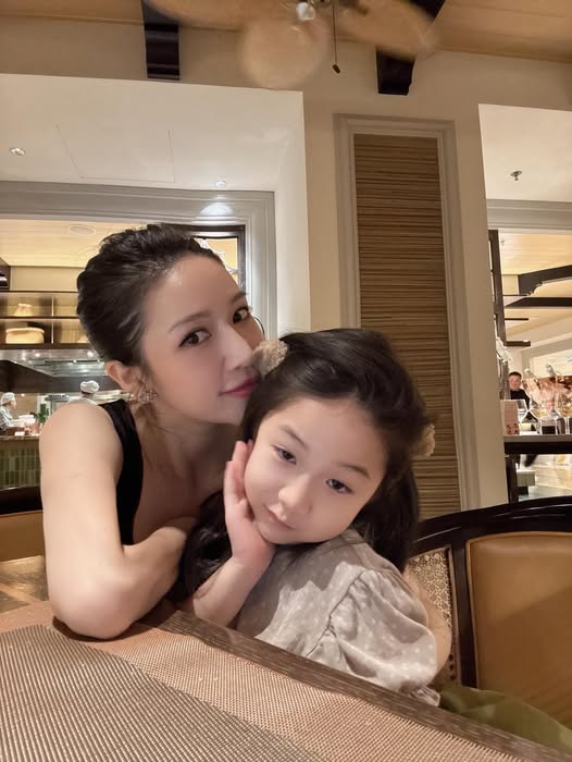 Hiện tại, Vân Navy đang có cuộc sống ổn định bên gia đình nhỏ