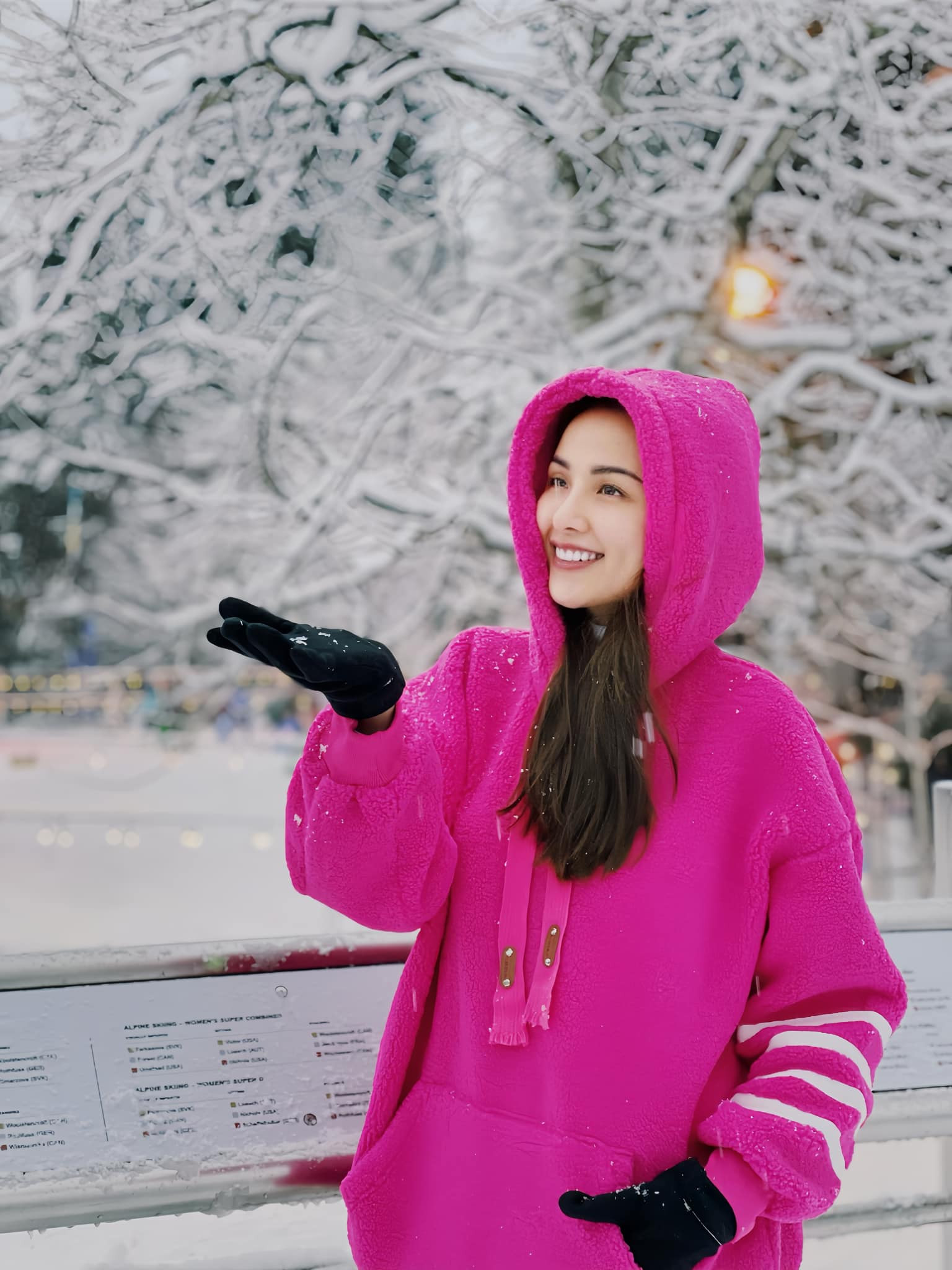 Diễm Hương chọn cách rút lui khỏi showbiz