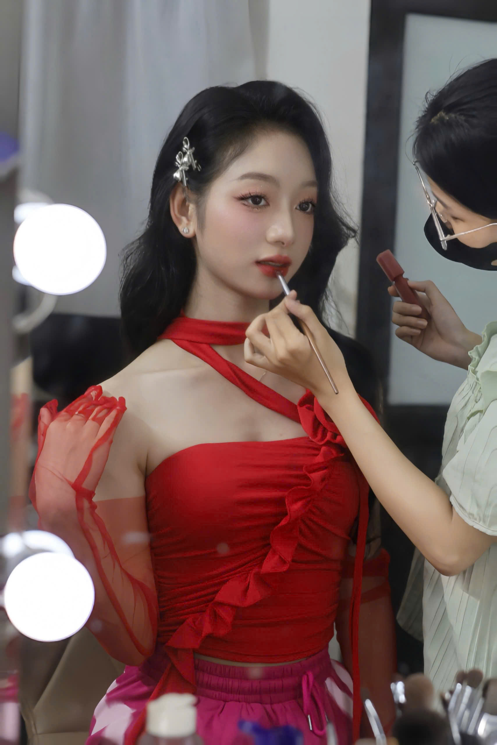 Tố Uyên nói gì sau khi đoạt giải á hậu Hoa hậu Văn hoá Việt Nam 2026?