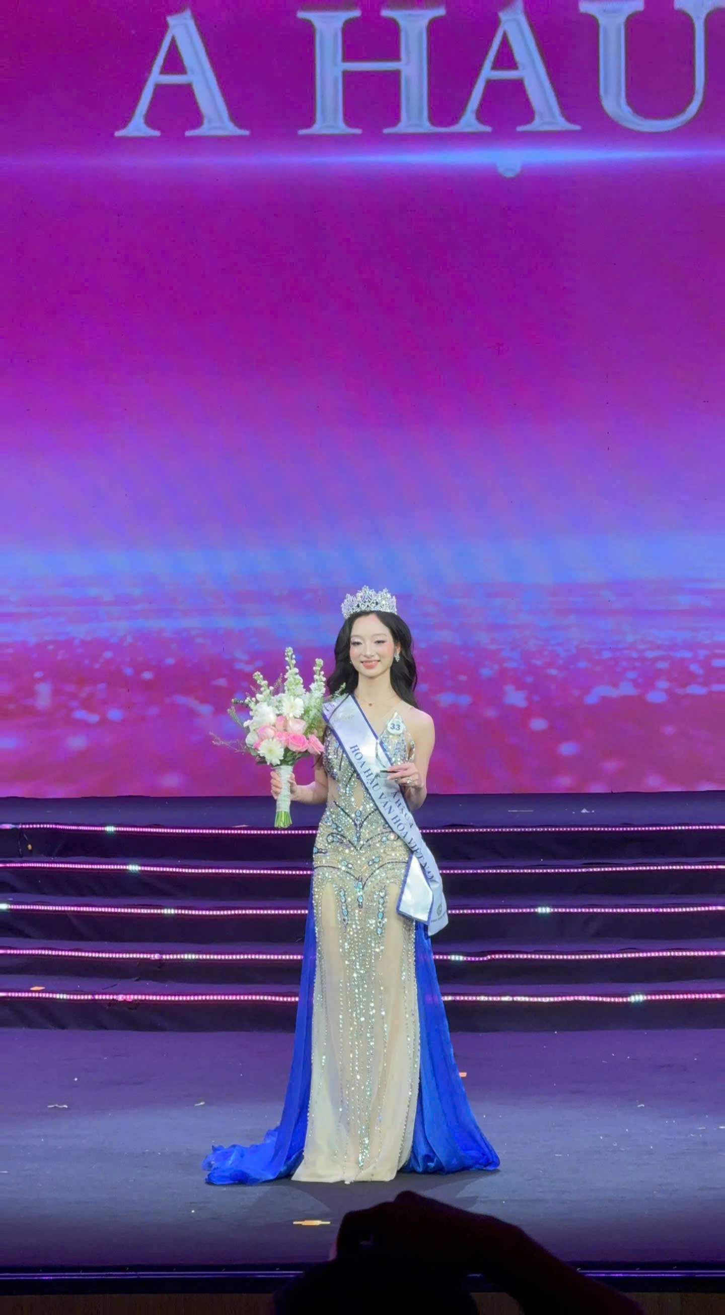 Giây phút đáng nhớ của người đẹp.