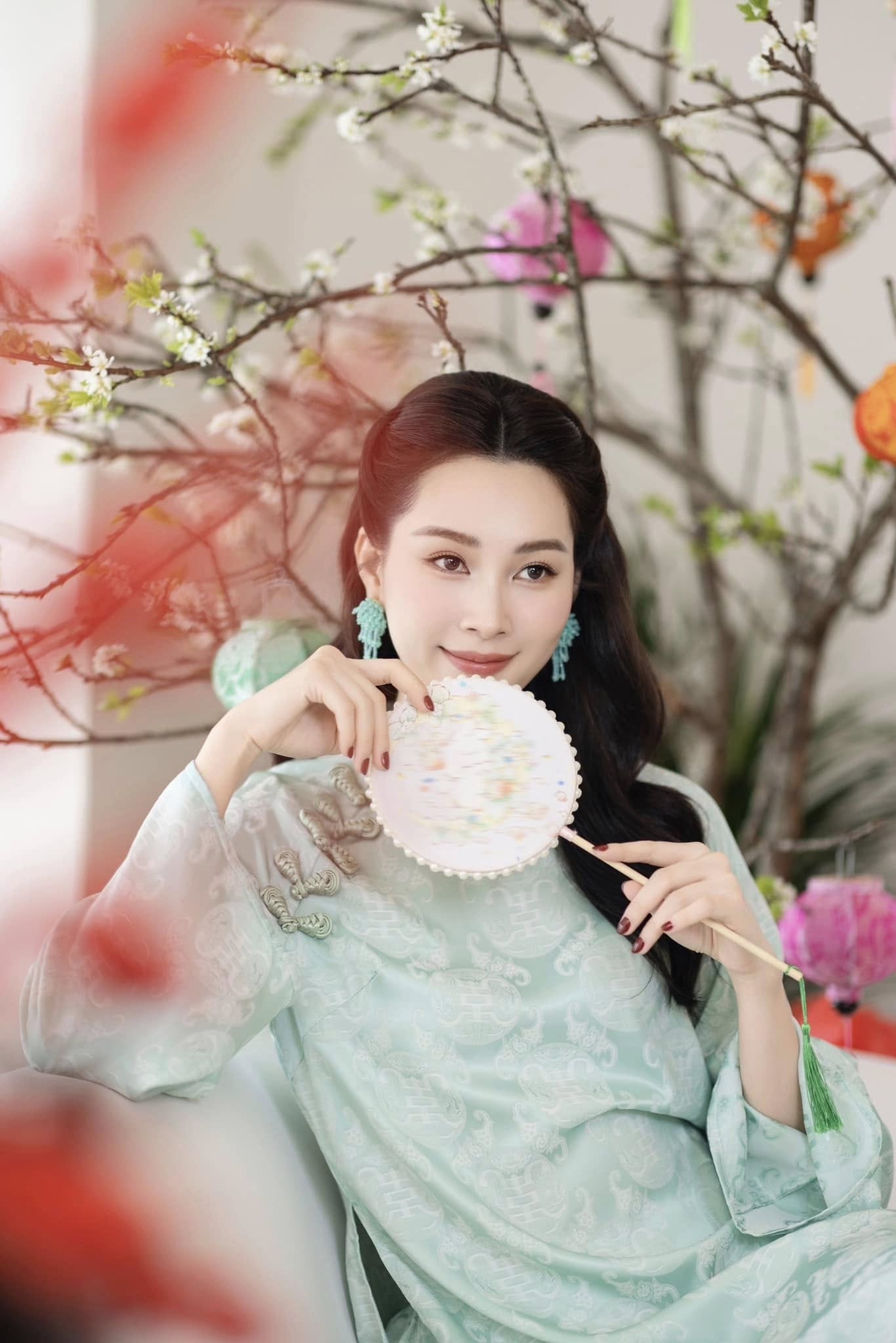 Đặng Thu Thảo vẫn giữ lối sống giản dị, không phô trương