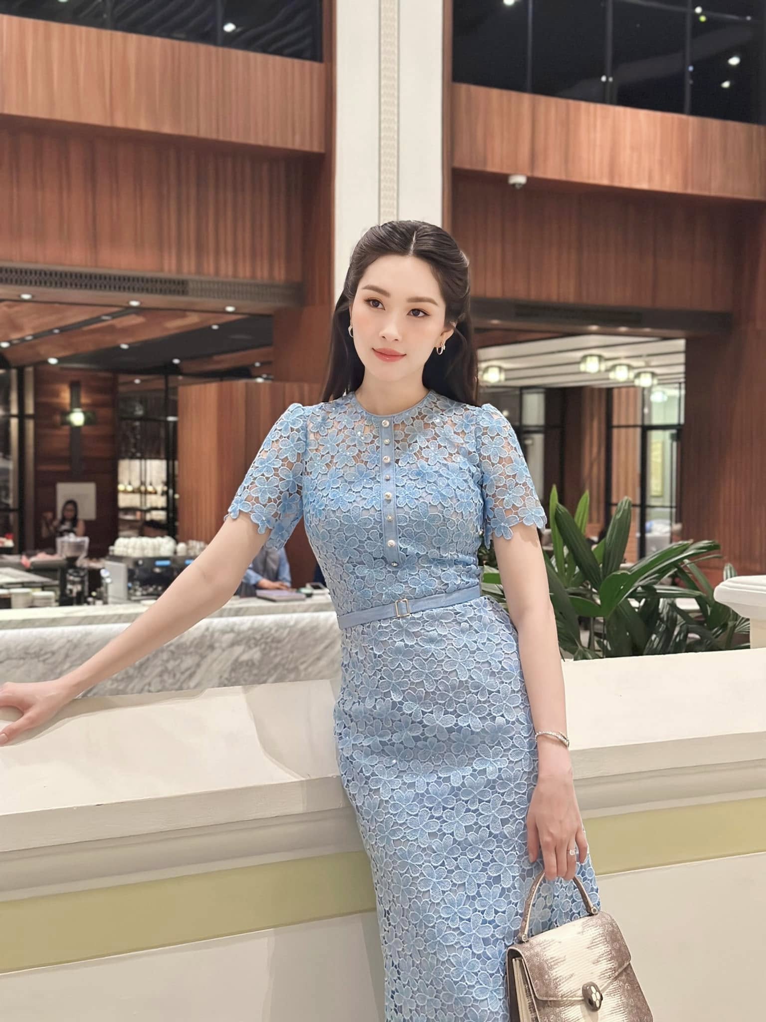 Nhan sắc ngày càng mặn mà, đằm thắm của 