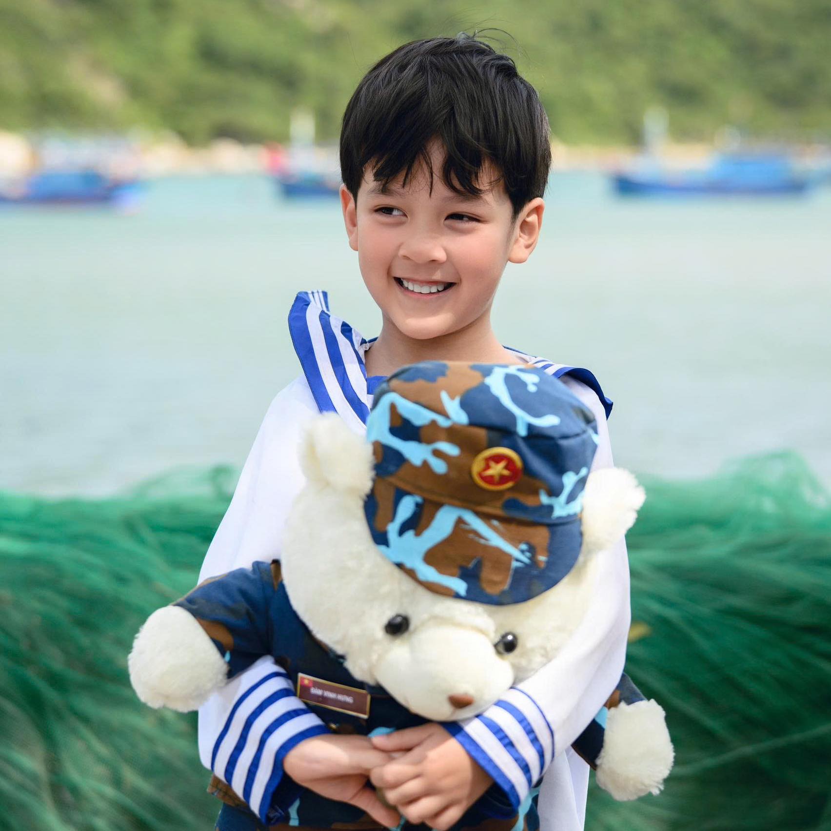 Con trai Đàm Vĩnh Hưng.