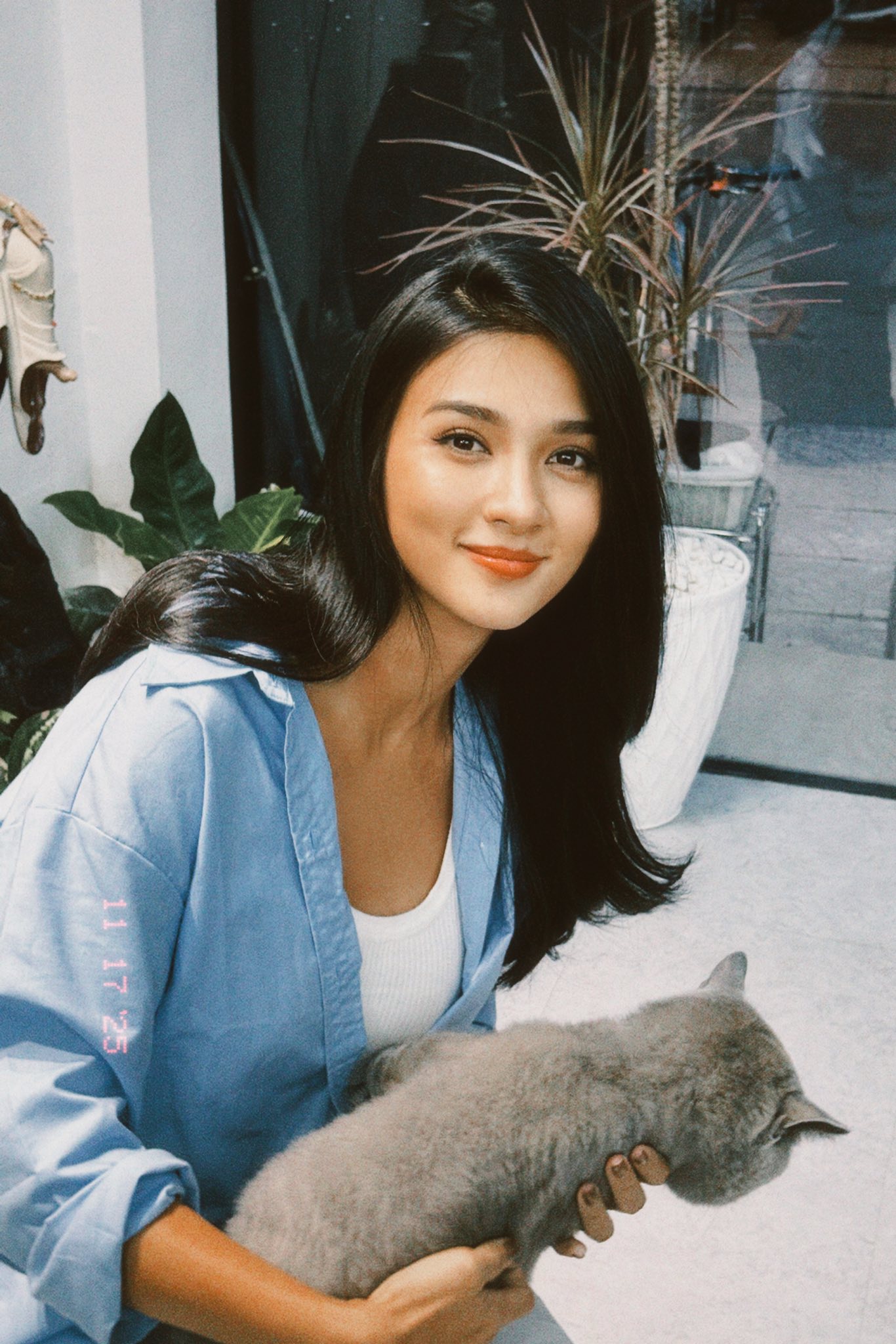  Nữ NSƯT xinh đẹp bậc nhất Việt Nam: 39 tuổi có con gái ruột 19 tuổi, làm mẹ đơn thân gần 2 thập kỷ