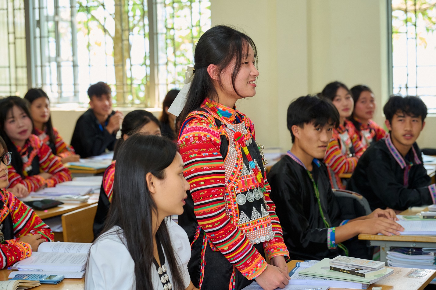 Các em học sinh chia sẻ ước mơ, bày tỏ mong muốn học tập, giúp ích cho gia đình và địa phương