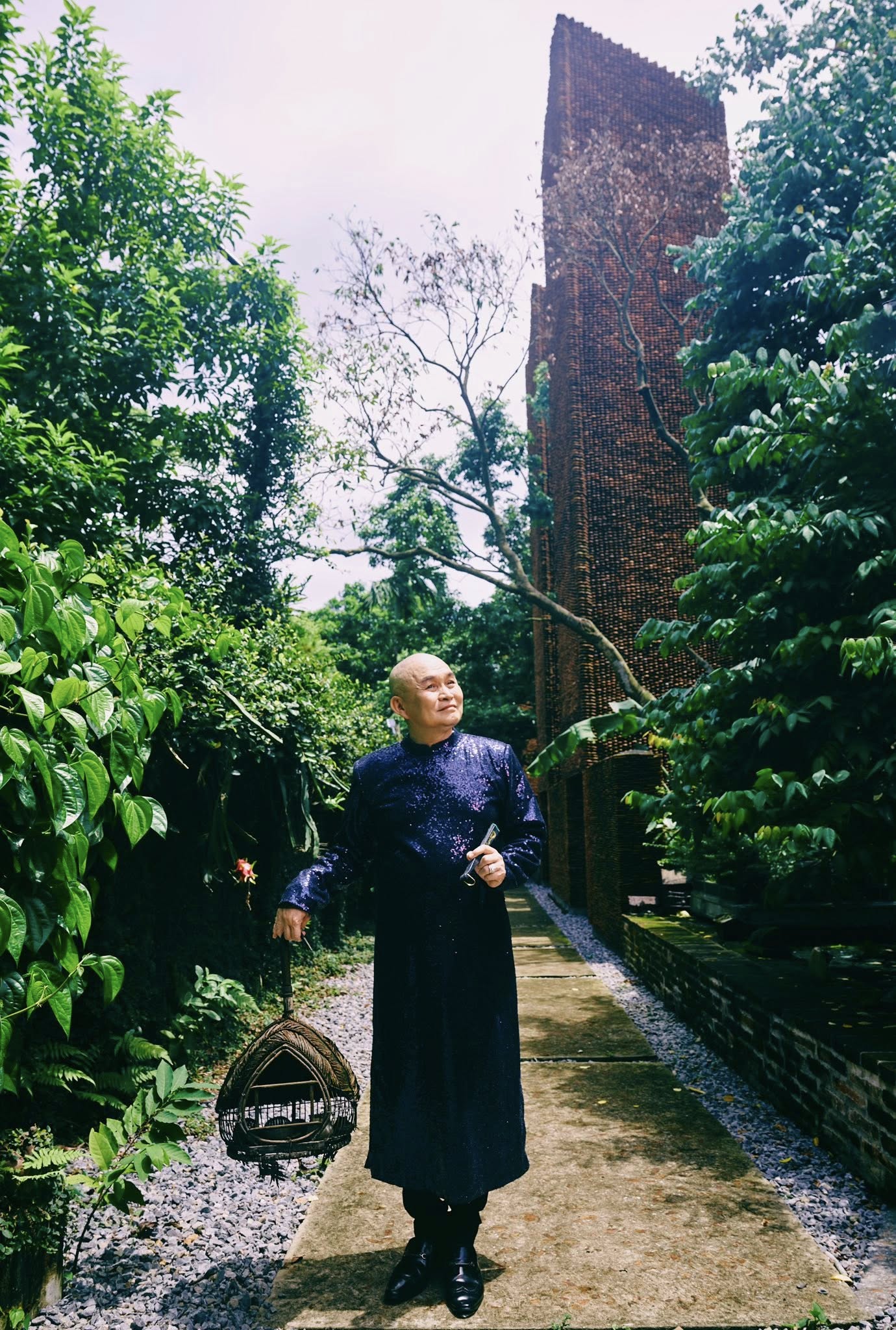 Danh hài Xuân Hinh: 