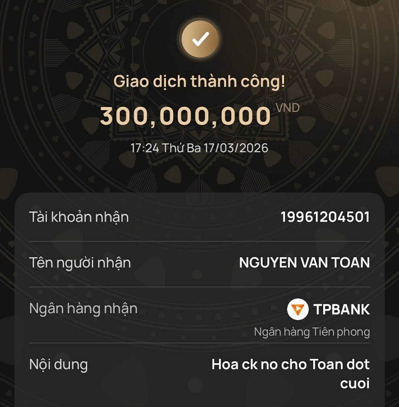 Nữ ca sĩ trả nốt nợ cho Văn Toàn. 