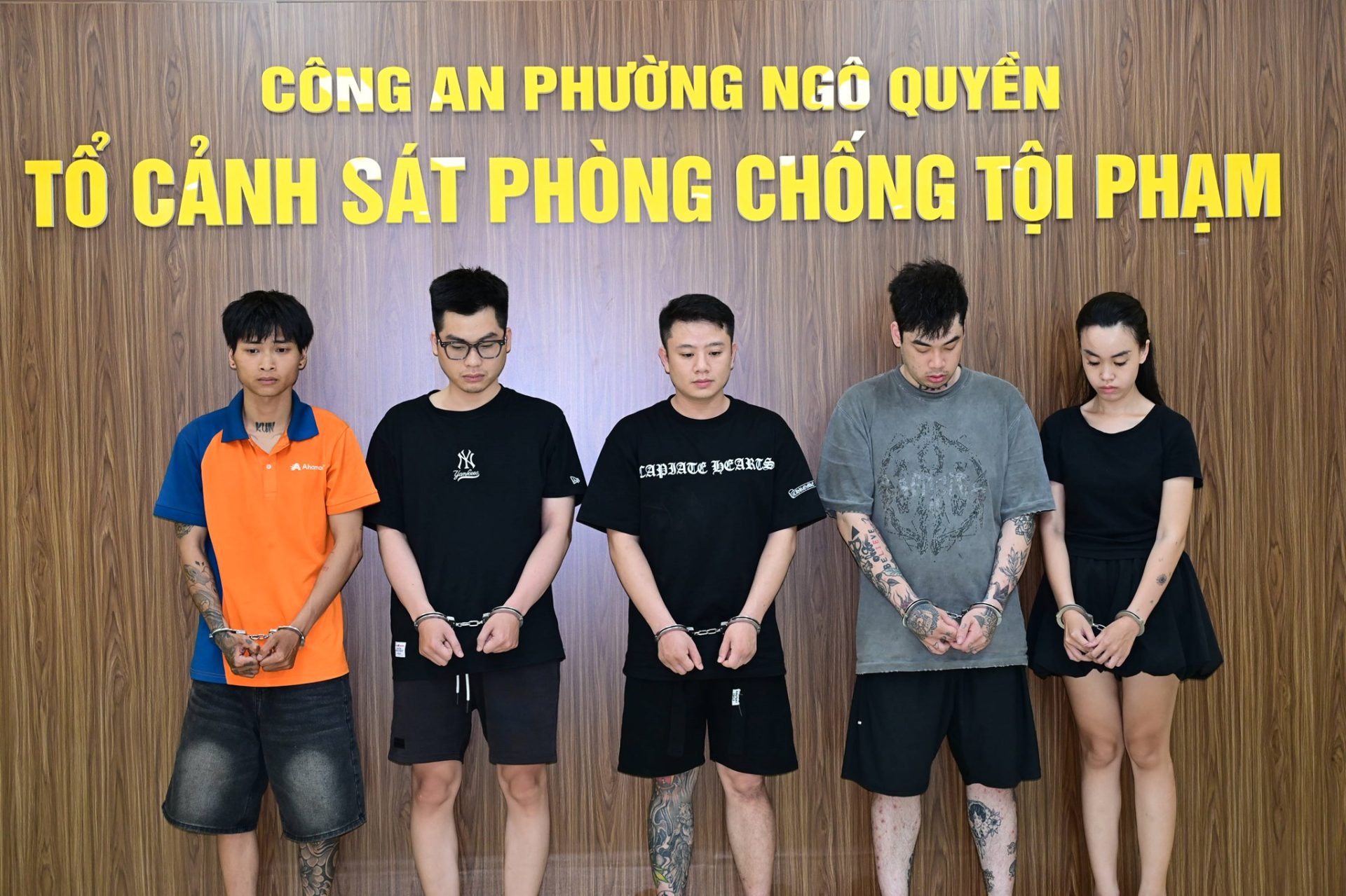 Các đối tượng tại Công an phường Ngô Quyền (Ảnh: Công an TP Hải Phòng).