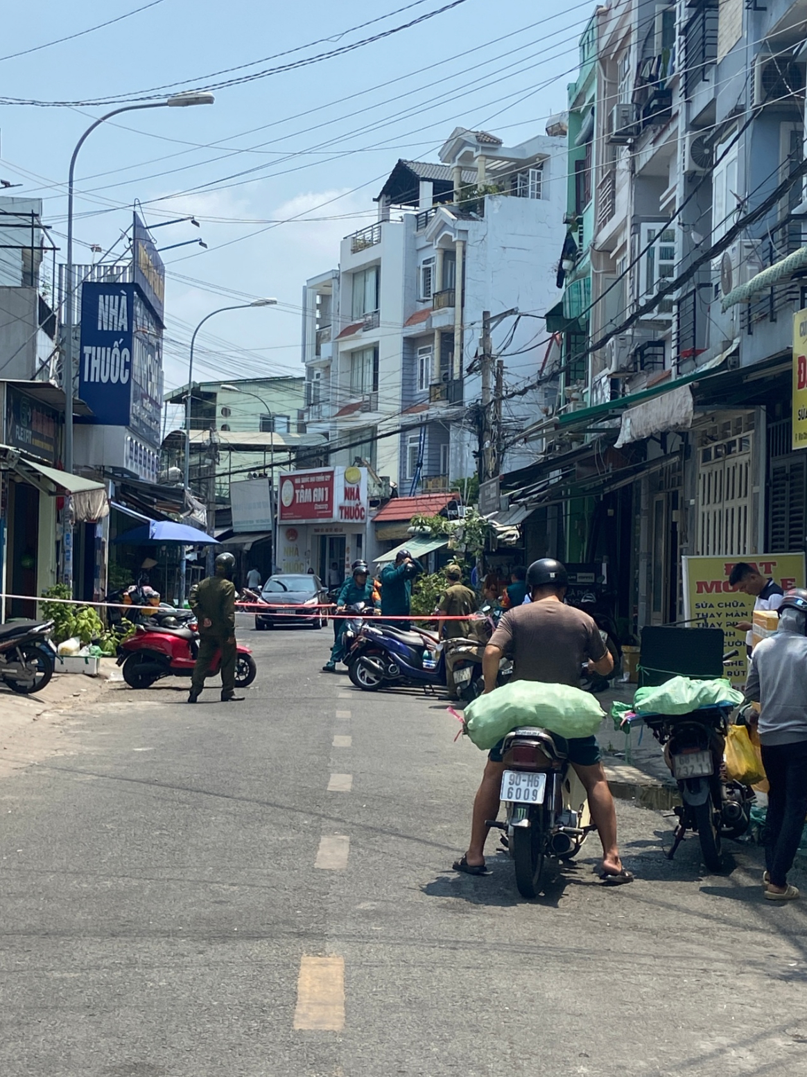 Ngôi nhà xảy ra cháy là nhà ở, kết hợp cho thuê trọ. (Ảnh: Di Anh)