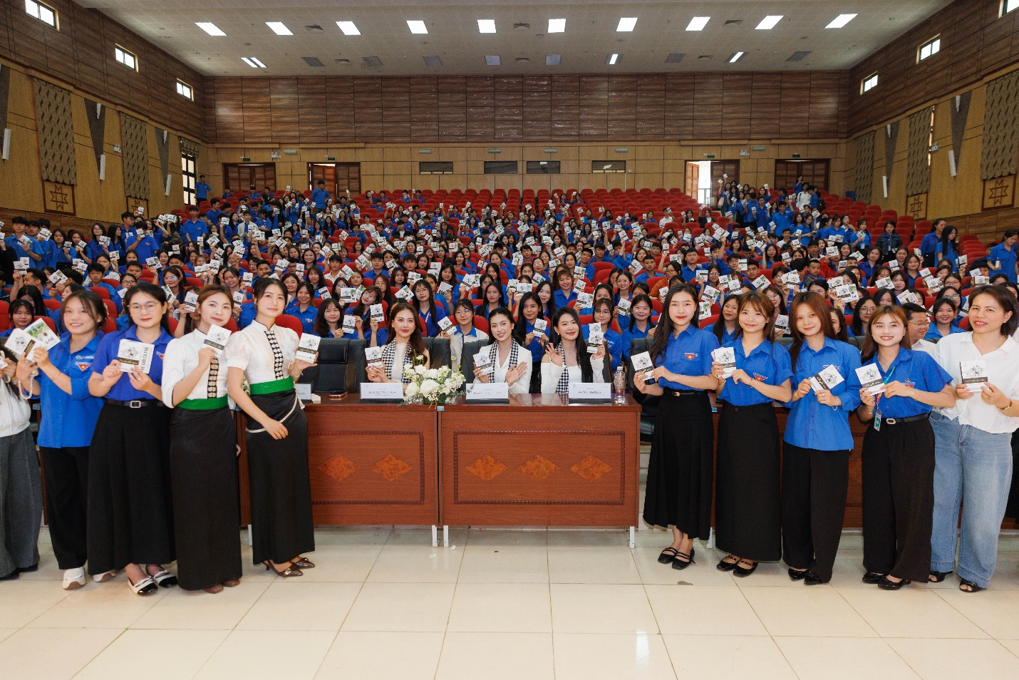 Hành trình từ trái tim khơi dậy khát vọng lớn trong thế hệ trẻ